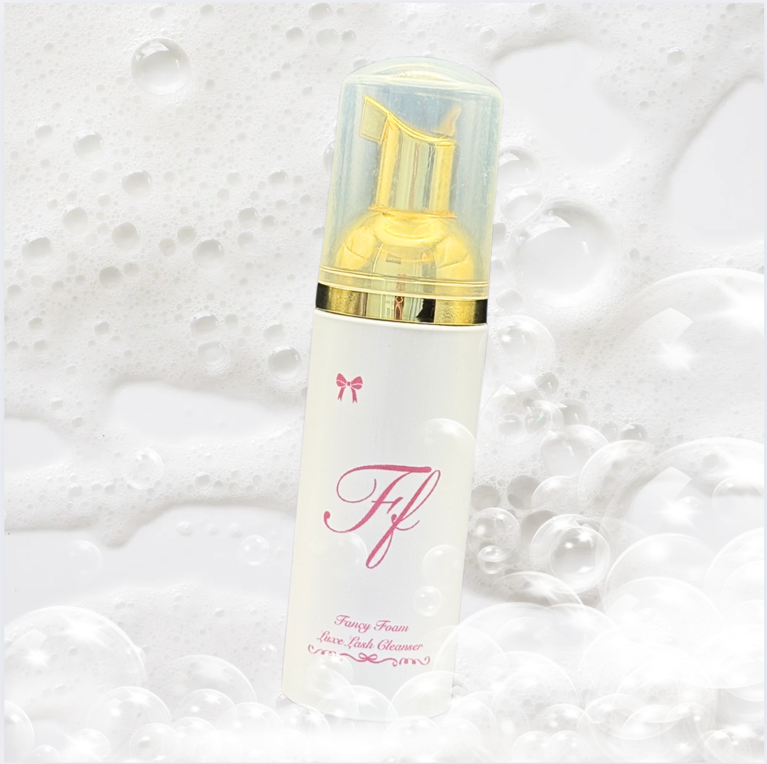 Fancy Foam Luxe Lash Cleanser